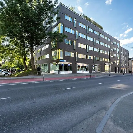 Apartmán 2br, Parking Included, Wi-fi, Next To Old Town *