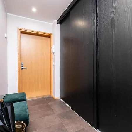 2br, Parking Included, Wi-fi, Next To Old Town Tallinn