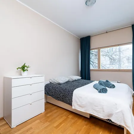 2br, Parking Included, Wi-fi, Next To Old Town Apartament *