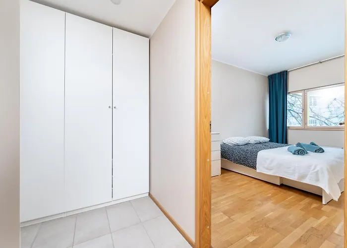 2br, Parking Included, Wi-fi, Next To Old Town Apartament