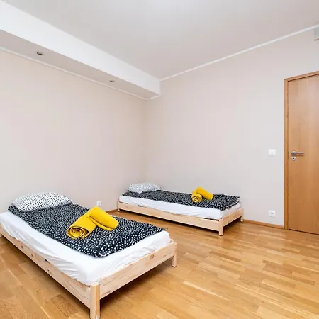 2br, Parking Included, Wi-fi, Next To Old Town Tallin