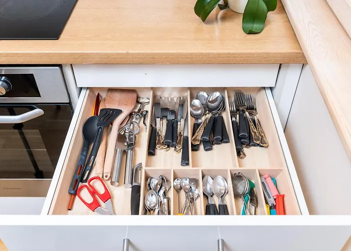 2br, Parking Included, Wi-fi, Next To Old Town